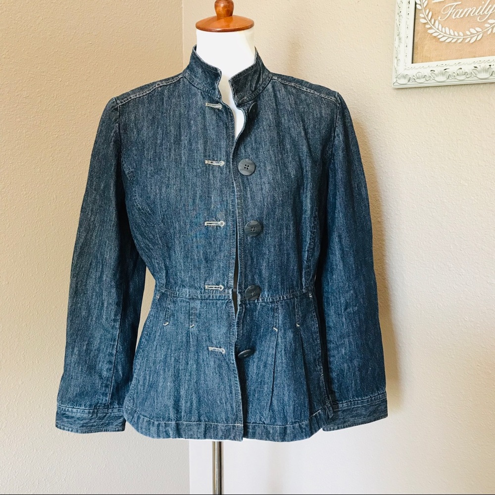 J. Jill Sz 8 Denim Pintuck pleated Jacket